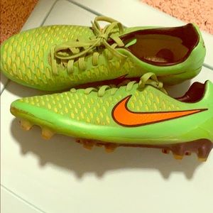 Soccer cleats